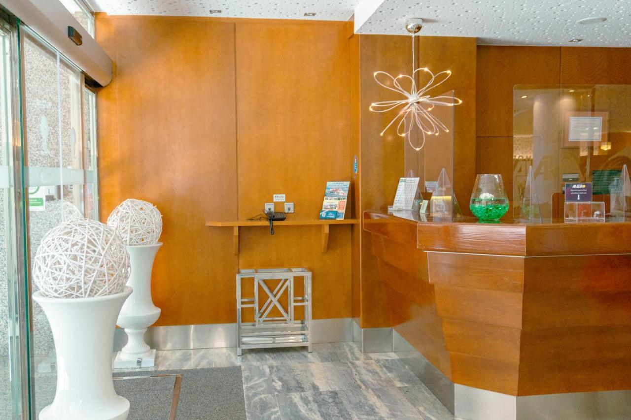 Hotel Atalaya I Портоново Екстериор снимка