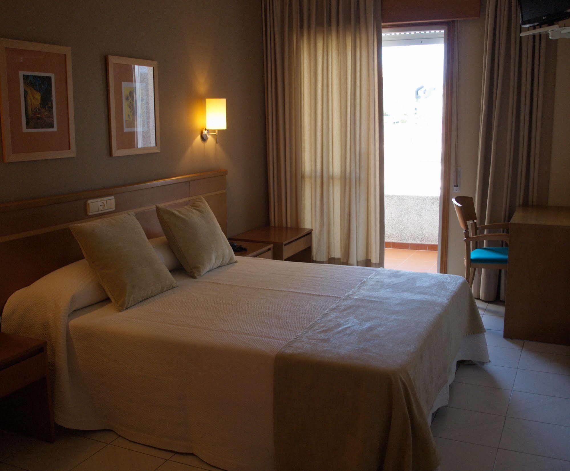 Hotel Atalaya I Портоново Екстериор снимка